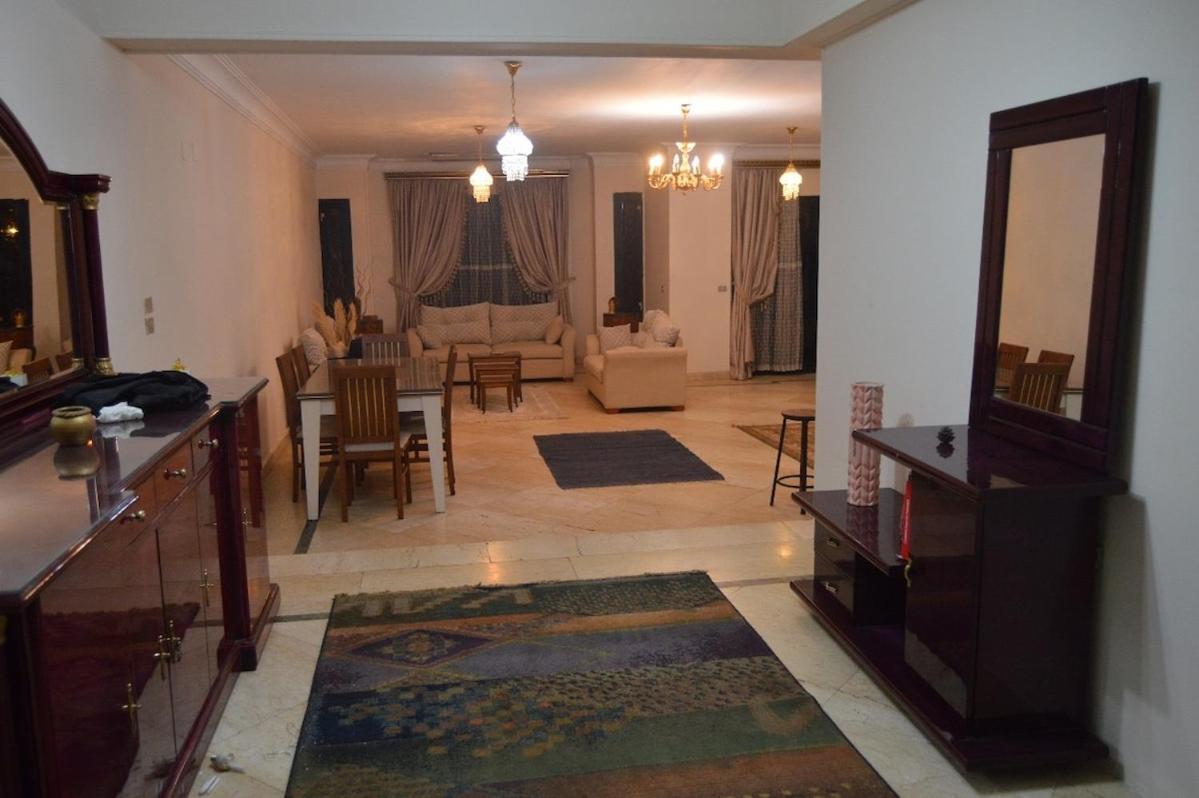 Grand Sunlit Luxury Apartment Maadi Il Il Cairo Esterno foto